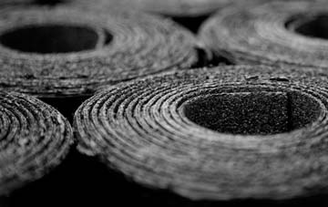 Trumaisgearraidh bitumen roof disadvantages